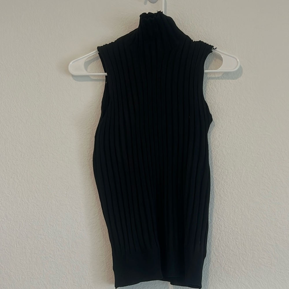 Mock Neck Sleeveless Top